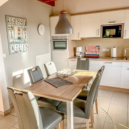 Holiday home Fh Romantik Am Deich